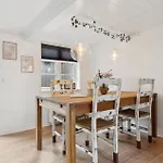 Ferienhaus Pet Friendly In With Kitchen *