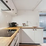 Pet Friendly In With Kitchen