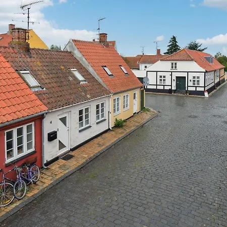 Pet Friendly In With Kitchen Holiday home Ronne